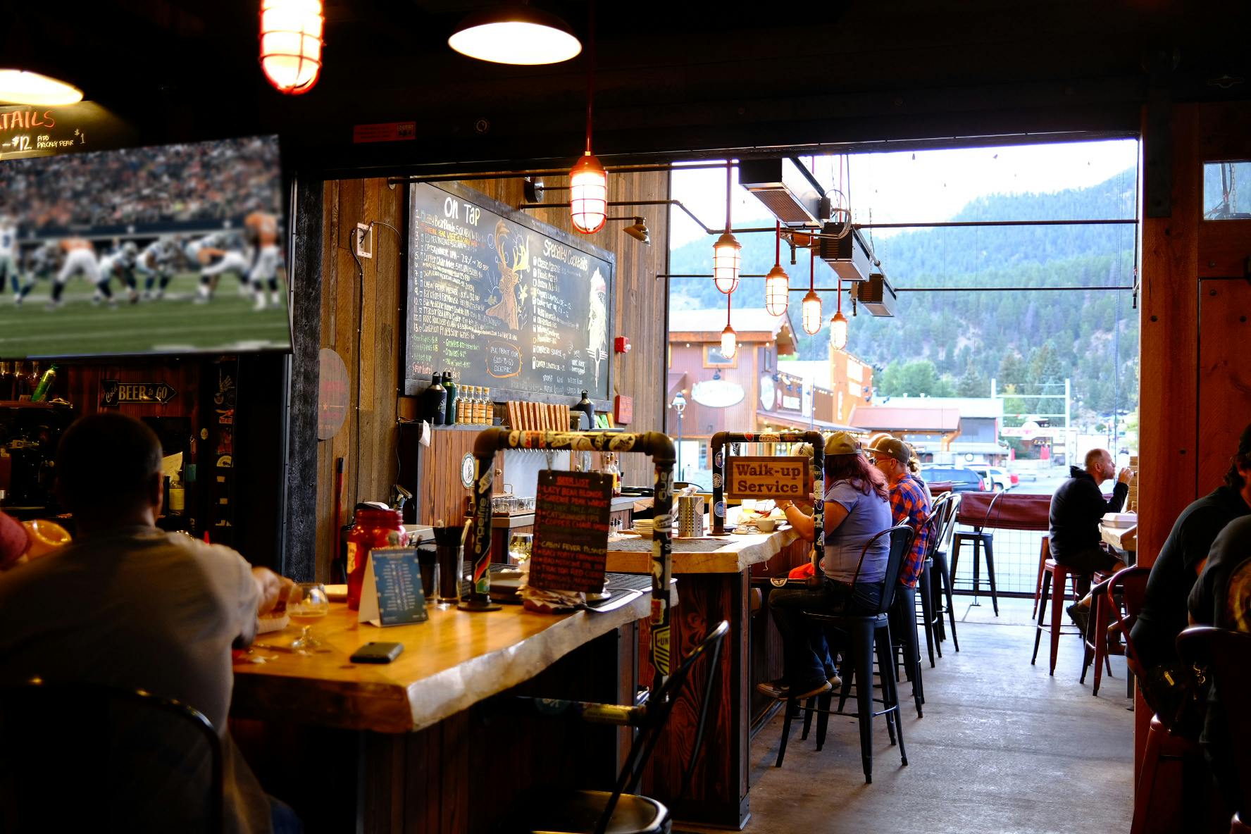 Red River Brewing taproom