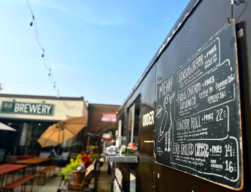 Curious Crow – Food Truck