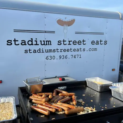 Stadium St. Eats - Food Truck | Art History Brewing