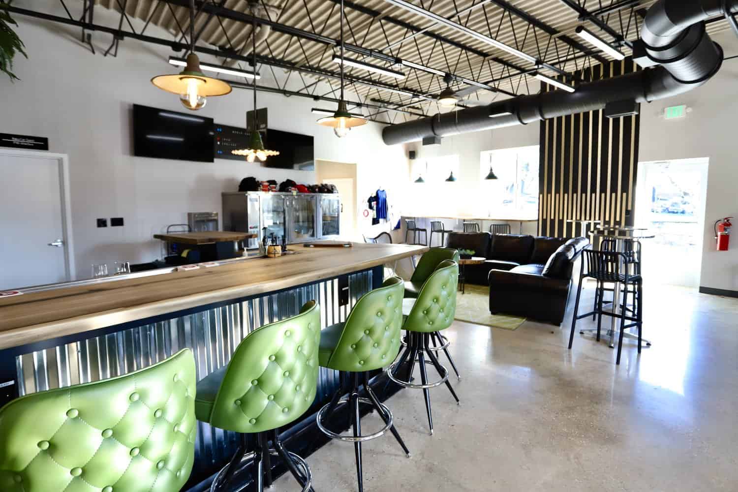 interior photo of Babycat taproom 