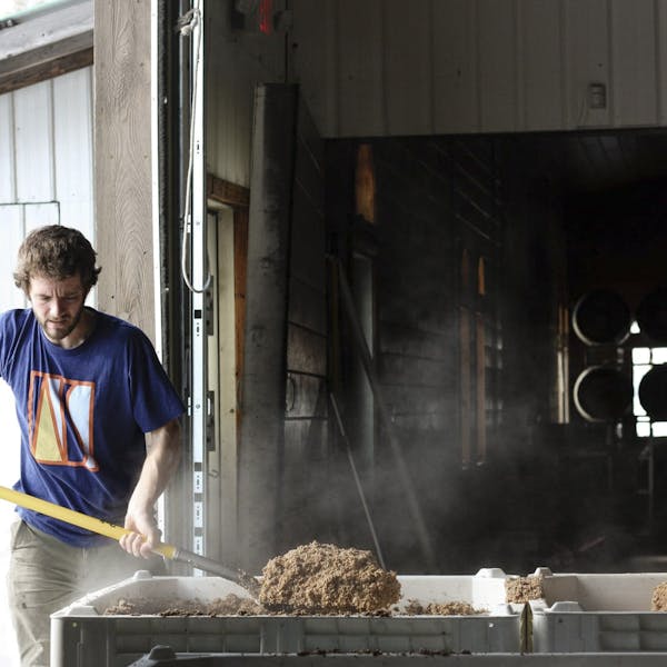 59295498_2117366021632353_3172702164145405952_nBissell_Brothers