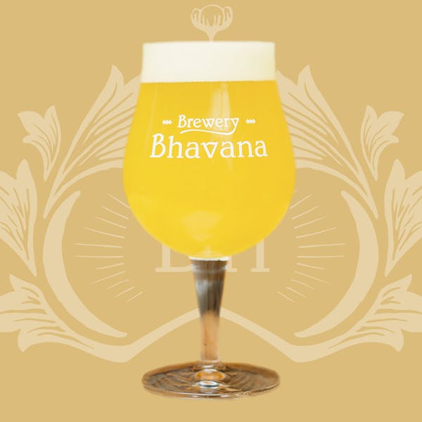 Tulip_Hazy Pithy Beer in Tulip Glass