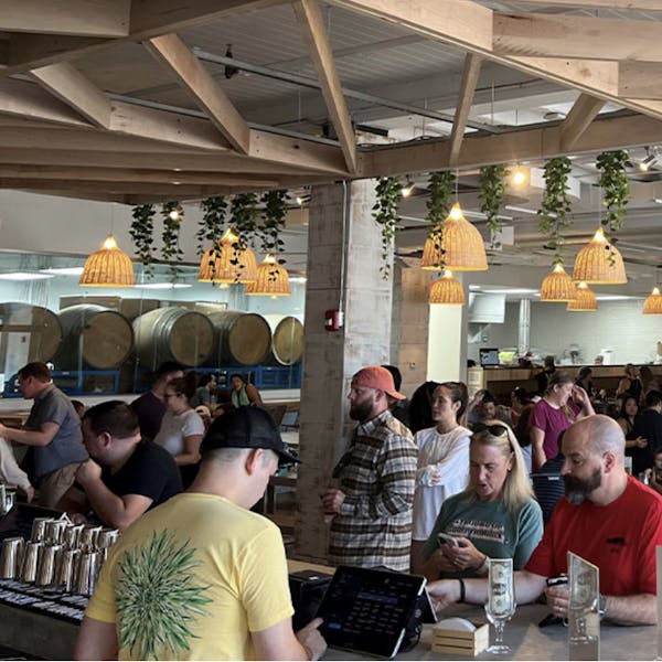 Commonwealth Brewing Co. Opens New Location in Fairfax