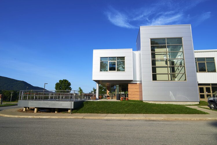 Industrial_arts_beacon