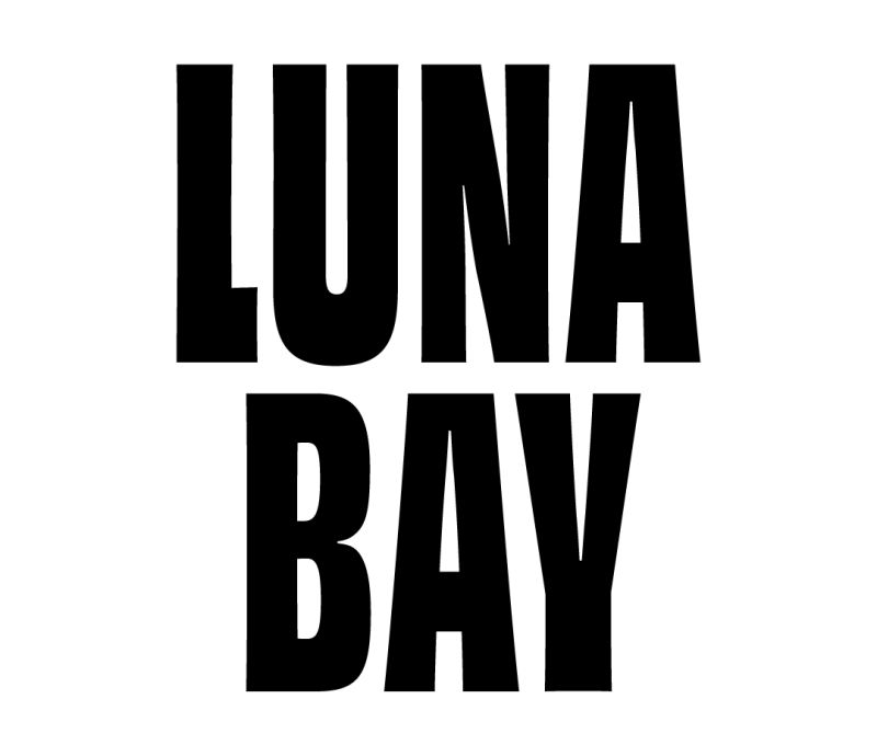 Luna Bay