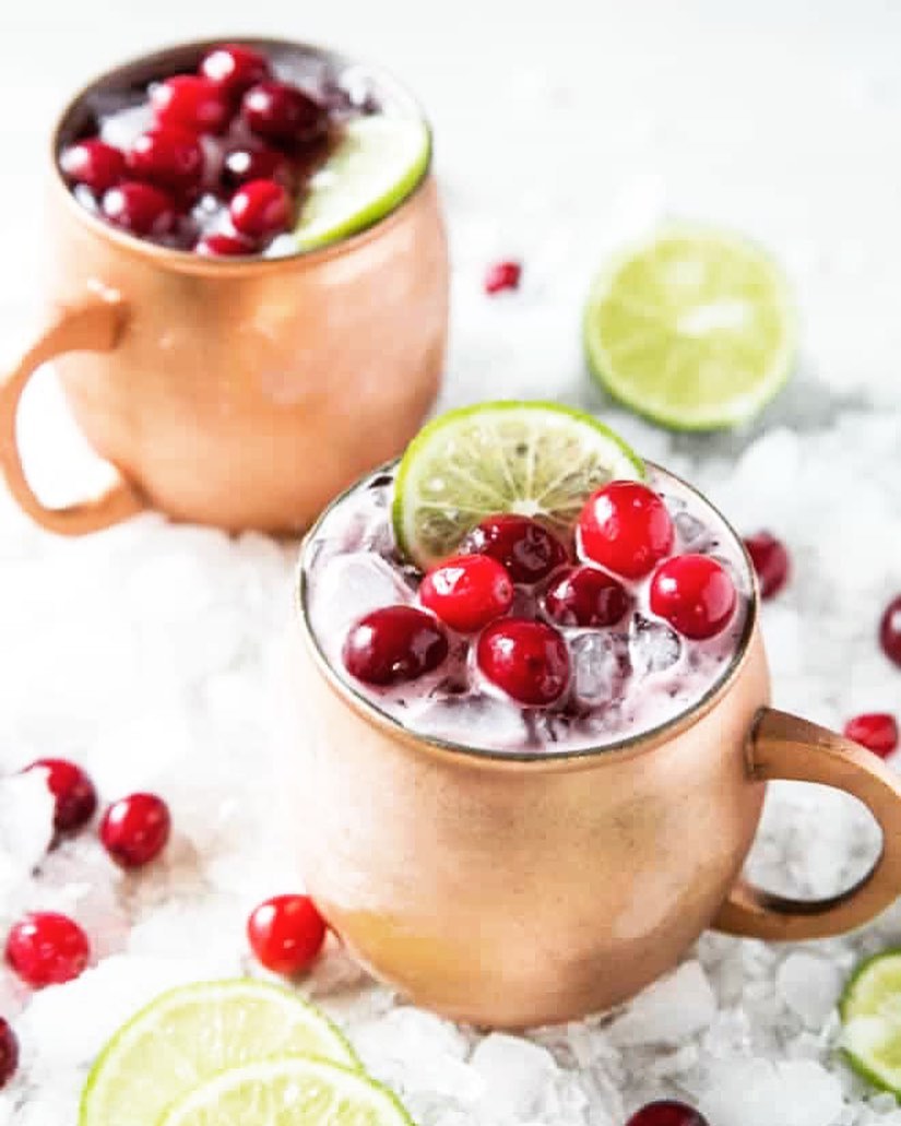 Cranberry Moscow Mule Cocktail/Mocktail