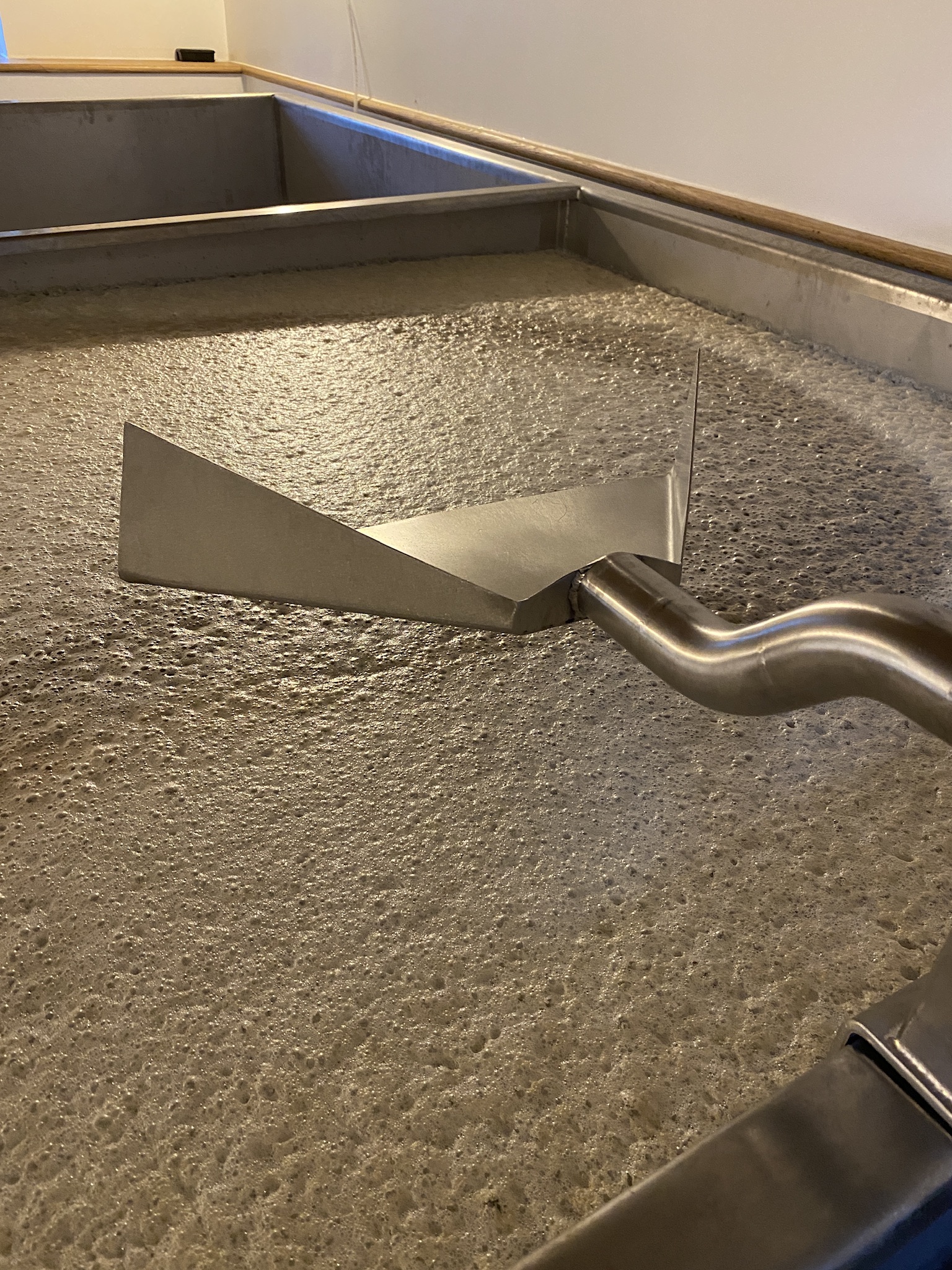 F7E6DD95-69B0-4BCE-8811-1687F8FF1296