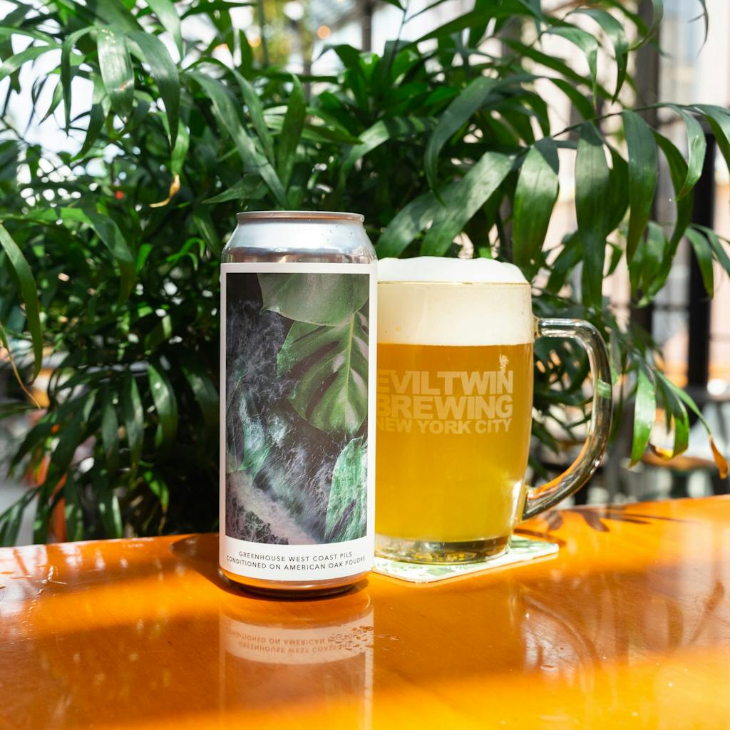 GREENHOUSE WEST COAST PILS CONDITIONED ON AMERICAN OAK FOUDRE