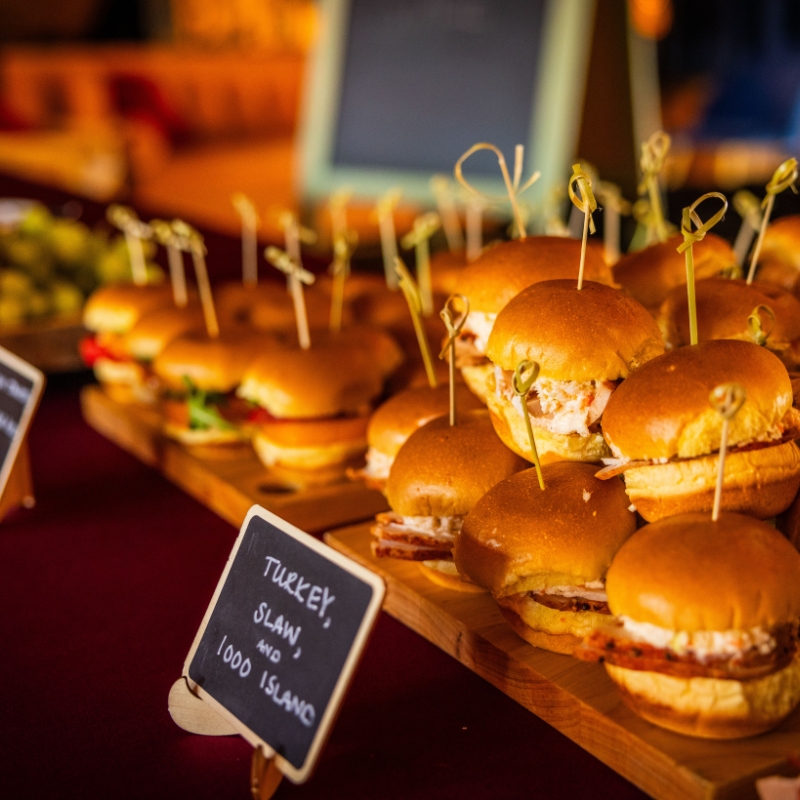 WebsiteCaroselSquare_SammiePlatters