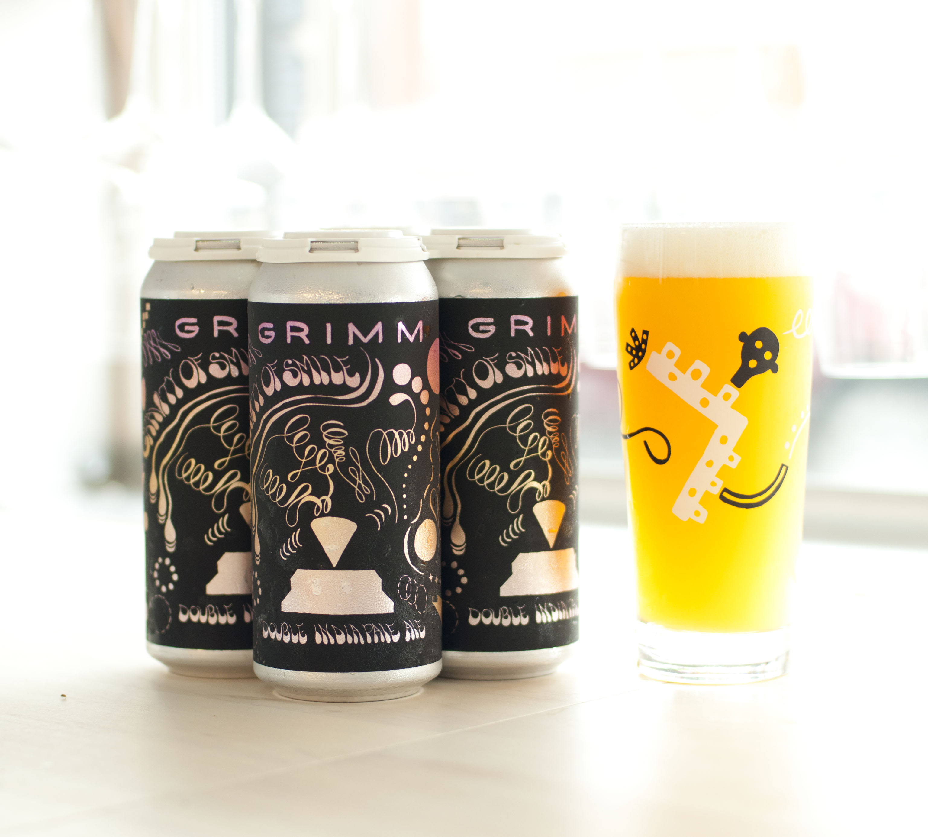 gravity of smile cans