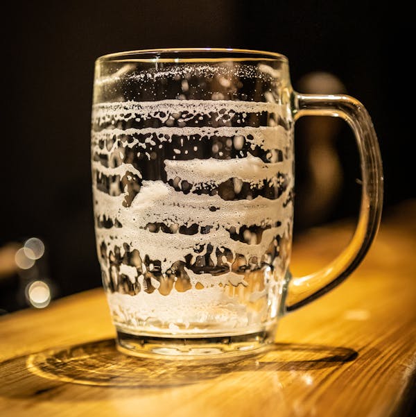 733A2690-sq 733A2690-sq