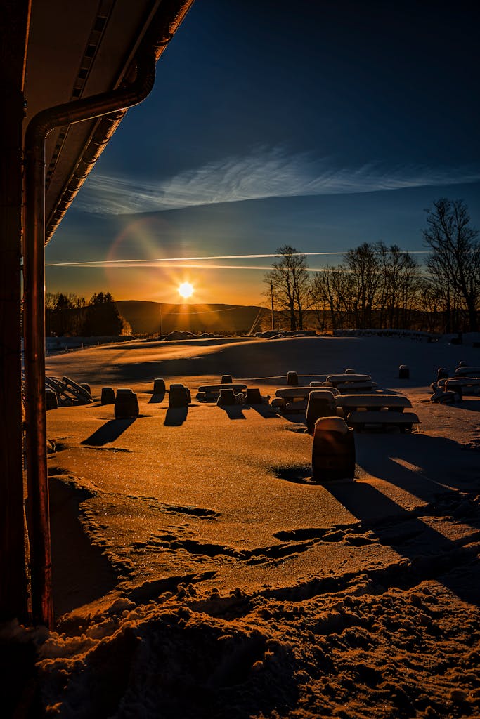 733A4768-Enhanced-NR-Edit Scenic photo of sunrise