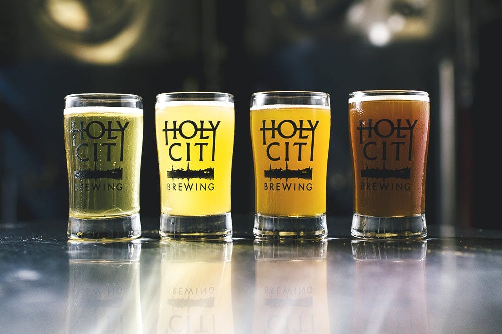beer-glasses-inline beer-glasses-inline