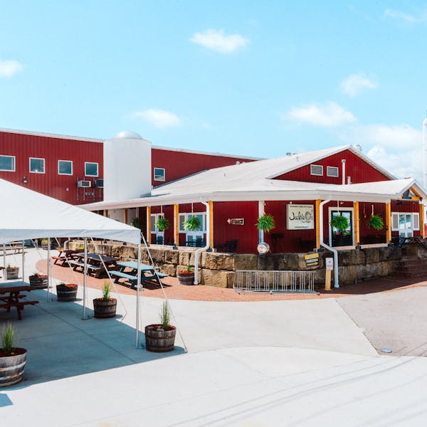 Taproom Exteriors-3