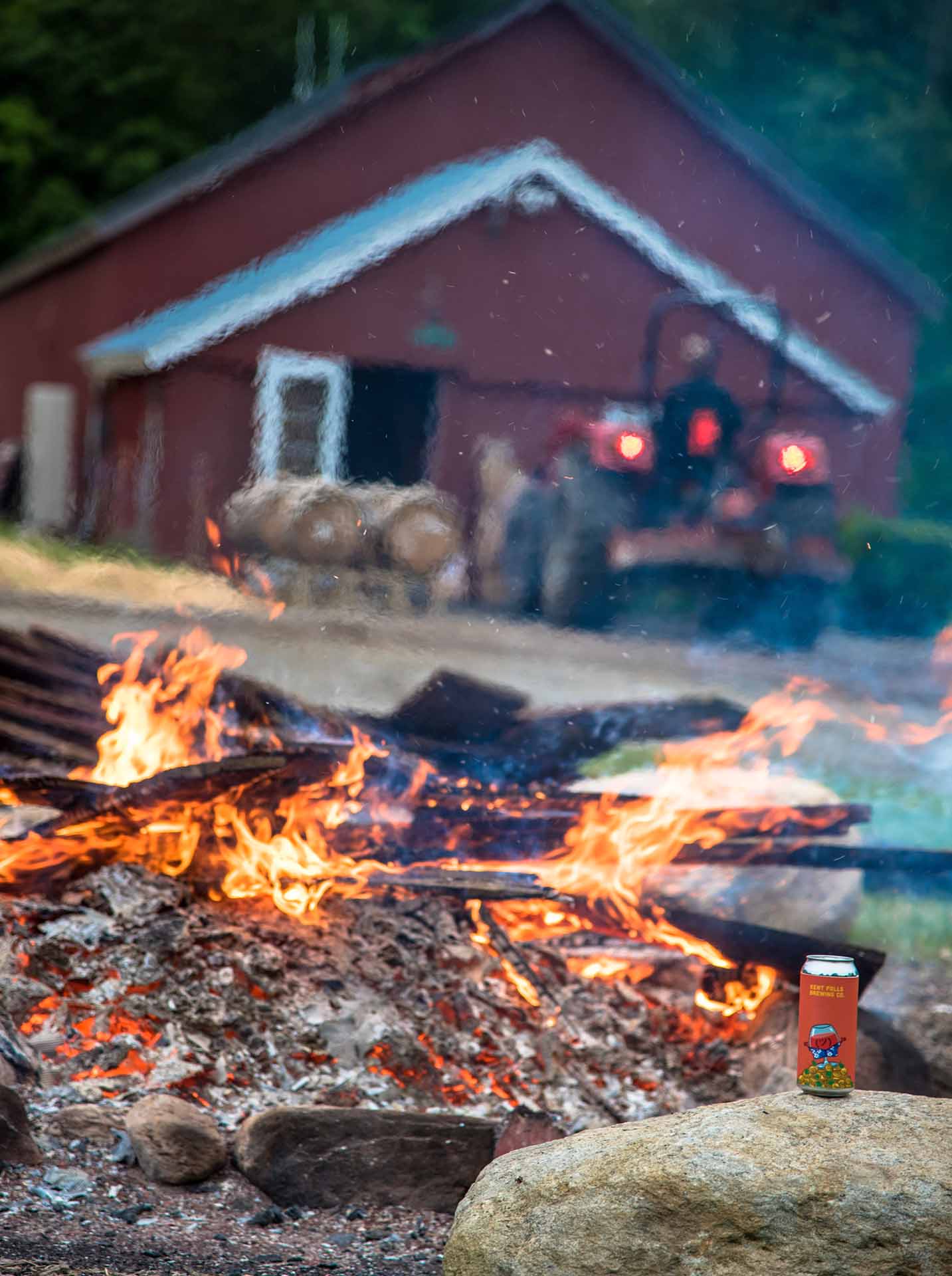 Bonfire-While-Moving-Barrels-2281