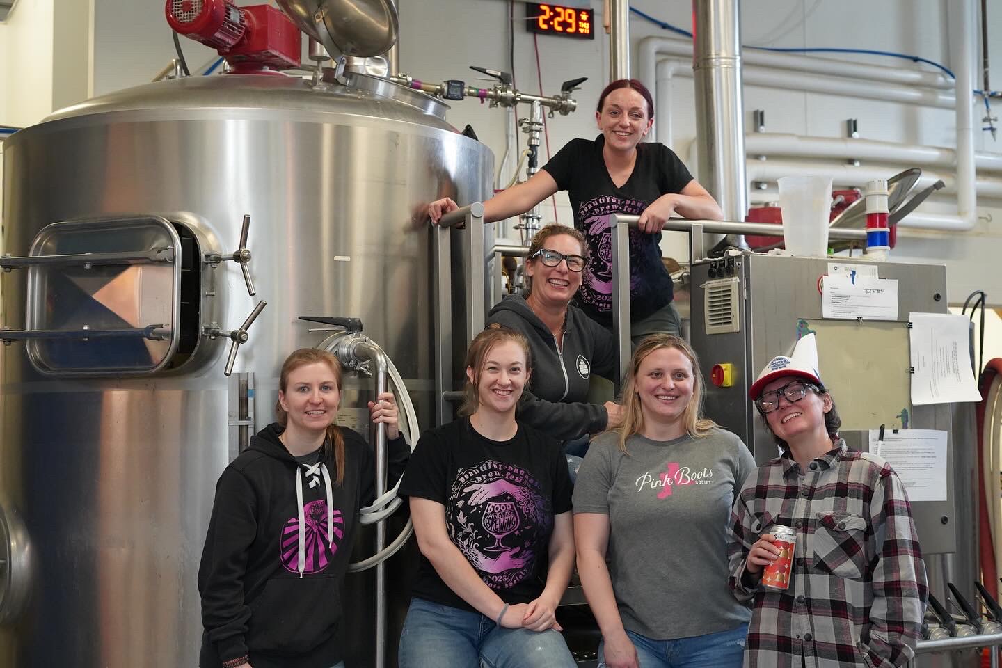 EBB8D901-85C3-419F-A55A-E55421482CF8