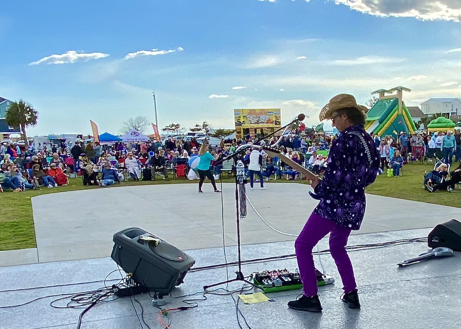 Live Music: 52nd Street Band @ Oak Island