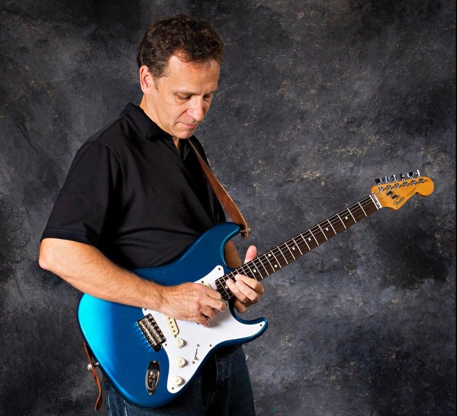 Live Music: Dan Vitco @ Oak Island