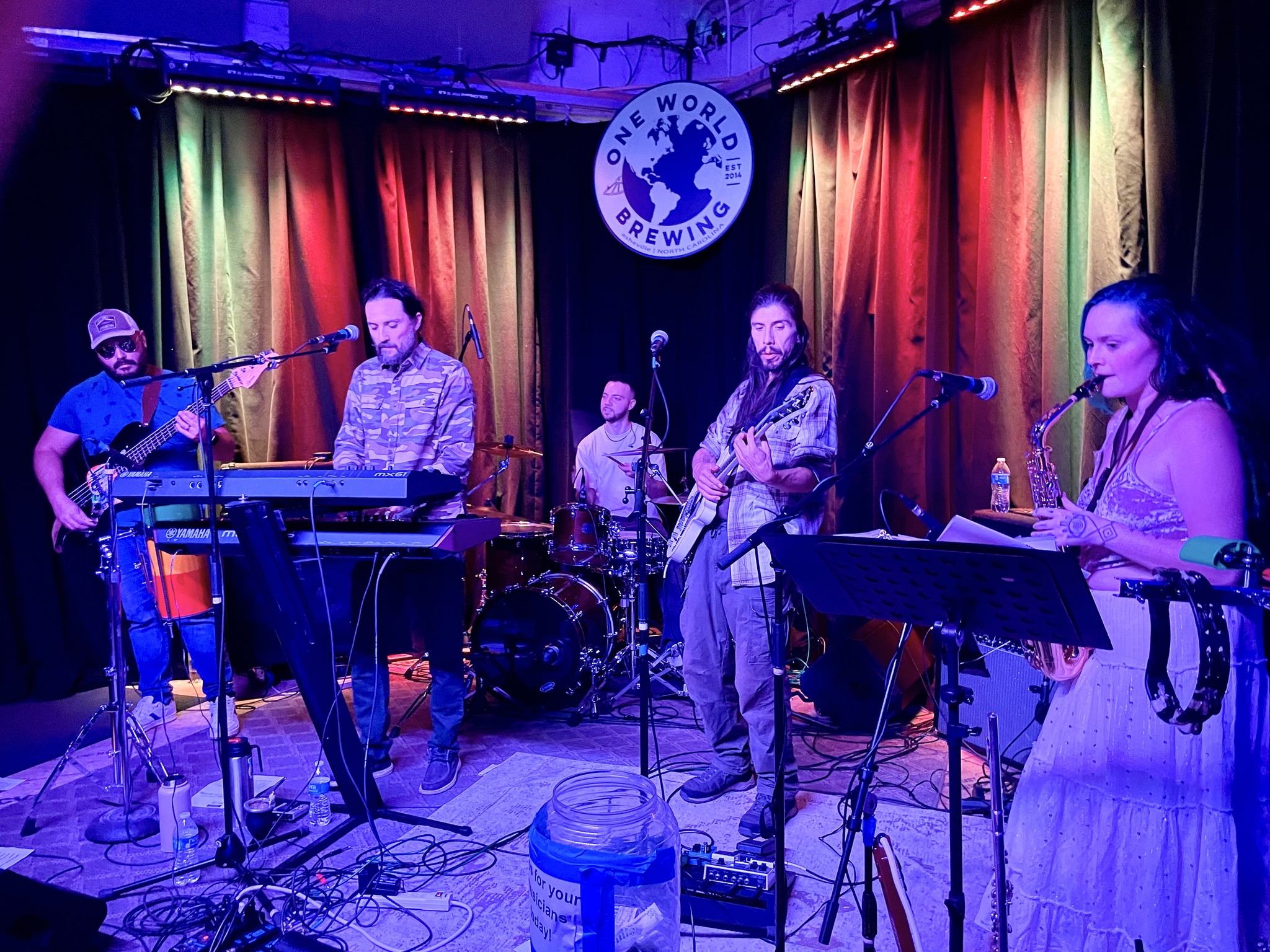 One Love Sundays & The Mind Renewing band
