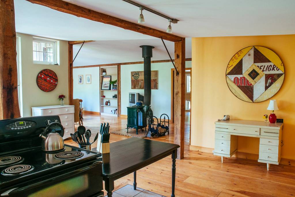 Oxbow Newcastle Farmhouse 12