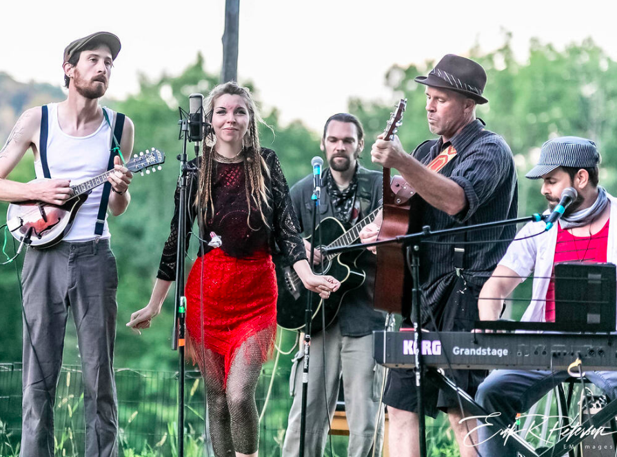 Screen Shot 2021-04-27 at 11.07.21 AM