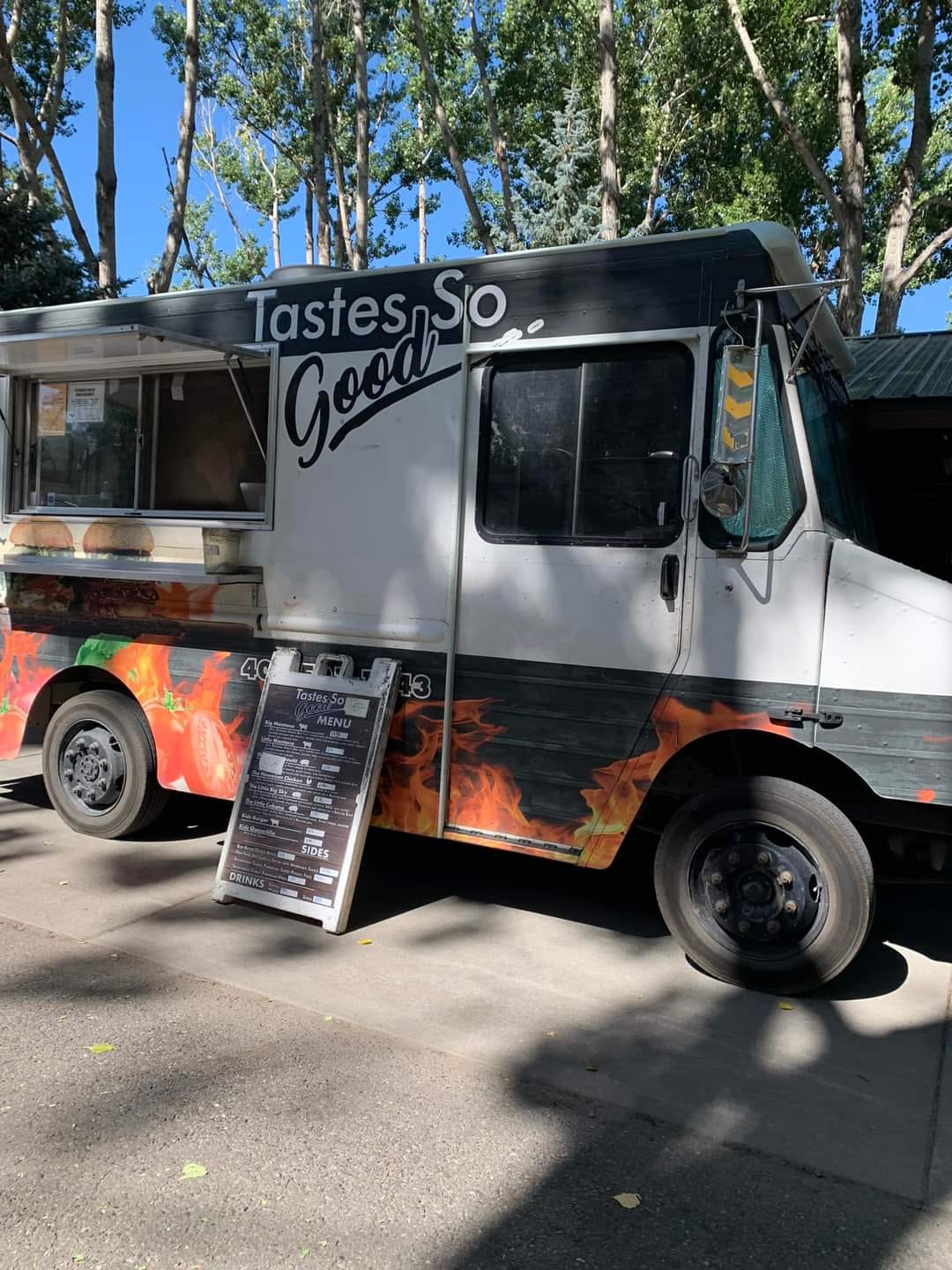 Tastes So Good Food Truck