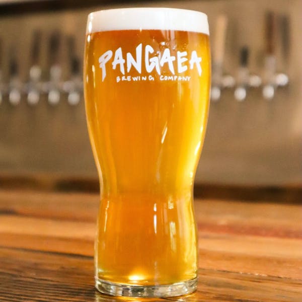 White Thaiger Light and crisp ginger wheat ale with a punch of citrus from fresh lemon and lemongrass