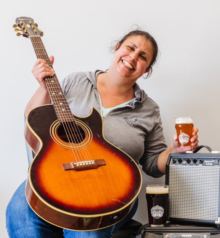 Alternate image for crew member Vinita