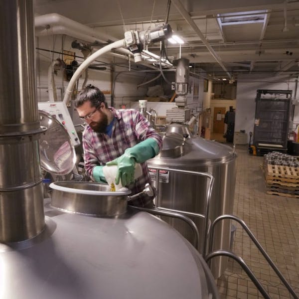 Government shutdown a stinging blow to Maine’s craft breweries