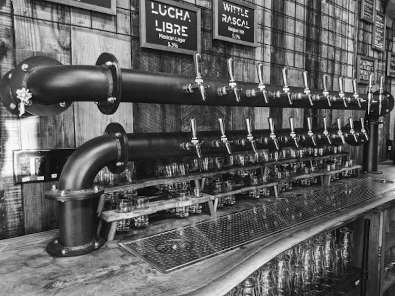 Black and White Taps SMALL Beer Taps