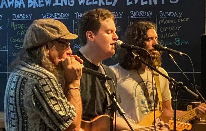 Muddy Guthrie Trio