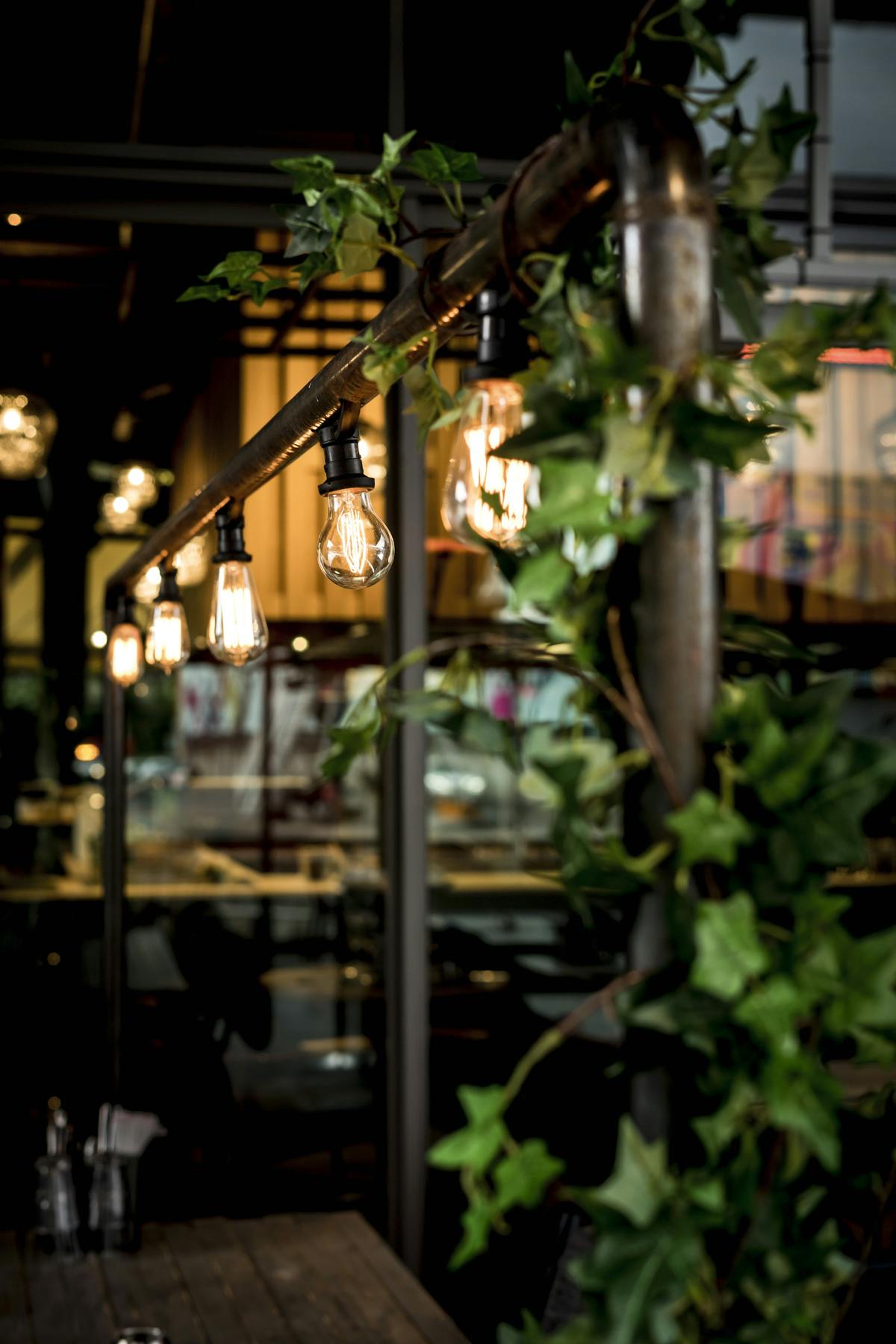 Savage-Craft-patrick-schneider-5xltWMpkN3E-unsplash Lights in a taproom
