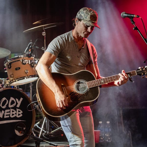 Friday Night LIVE – Cody Webb