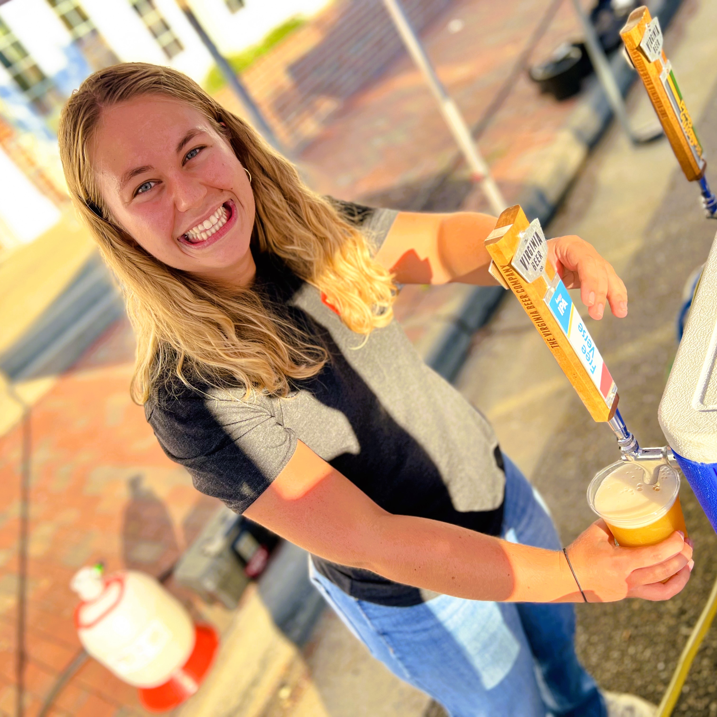 Image for crew member Sydney Thayer