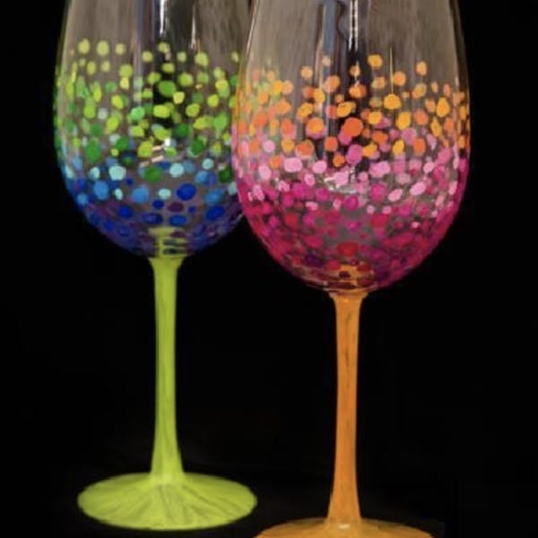 Paint Nite: Colorful Circles Wine Glasses