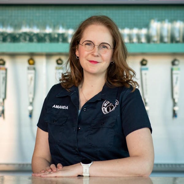 Image for crew member Amanda Thompson