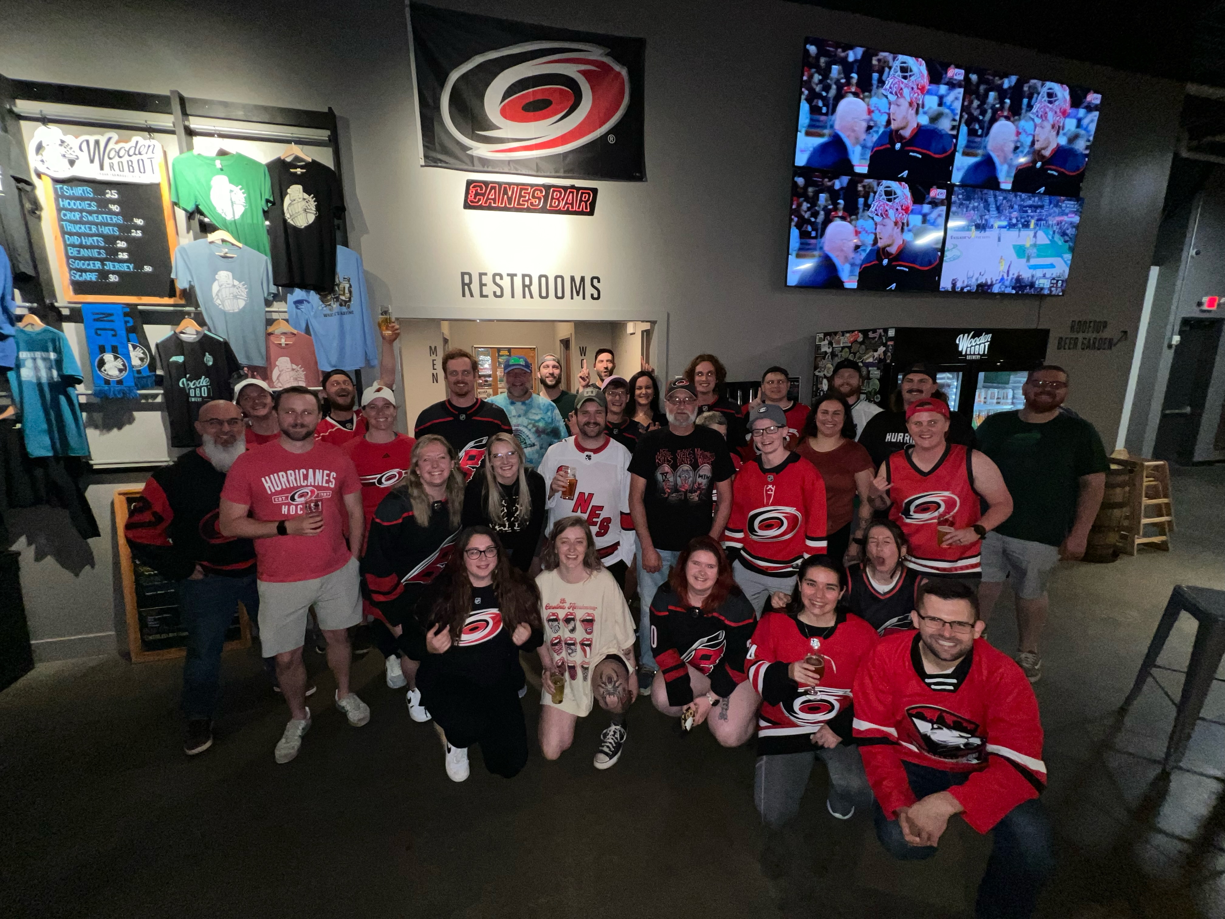 Canes Bar